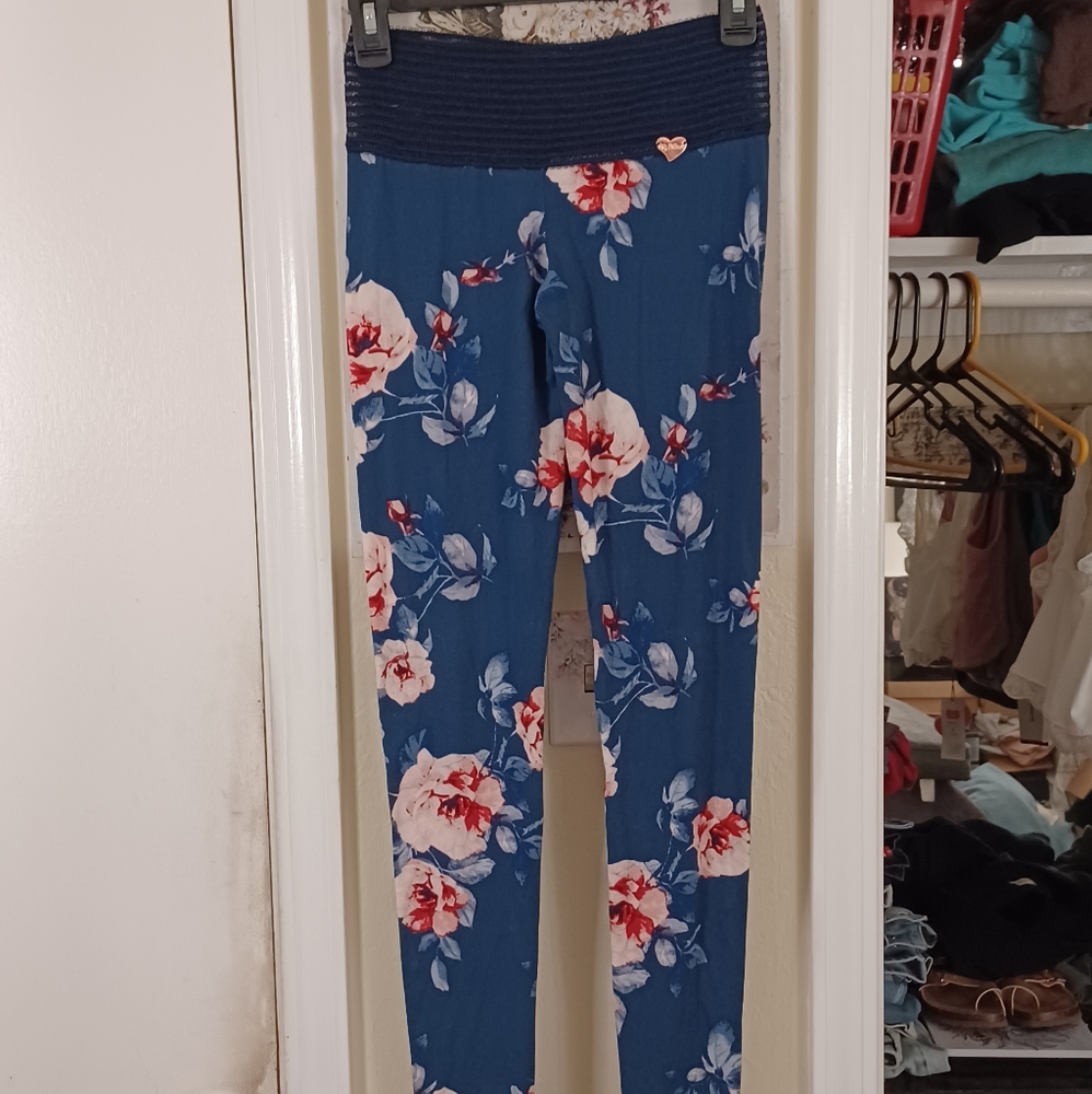 Cute Booty Lounge leggings